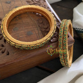 Single Line Kundan Bangle-Triangle-Green-Glossy-G3643